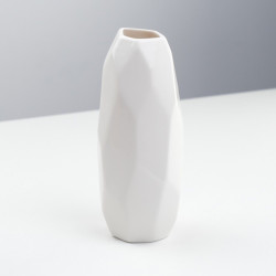 VAZA CERAMICA, DIMENSIUNI 18 X 8 CM, A13515